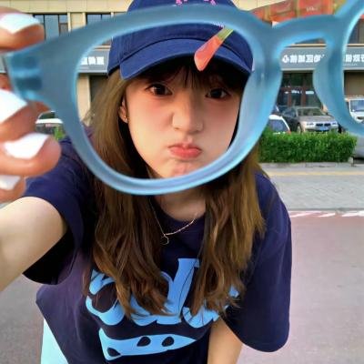 她在太岁头上动土，我才是总裁夫人